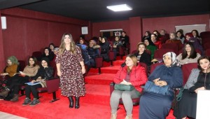 Op. Dr. Tuna Akçal Gebelerin Bilinçli Olması Gerekiyor