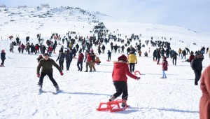 Karacadağ'da Hafta Sonu Yoğunluğu