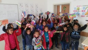 Kocaeli’den Urfalı çocuklara kırtasiye yardımı 