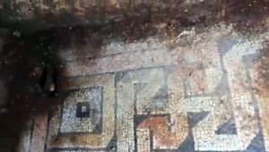 Urfa'da Defineciler Evin Altını Köstebek Yuvasına Çevirdi