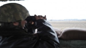 5 Terörist Hudut Karakoluna Teslim Oldu