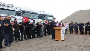 Urfa'dan İdlib'e Yardım Malzemeleri Dualarla Gönderildi