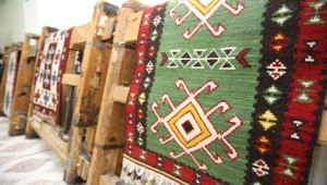 Karaköprü'de Kilim Dokuma Geleneği Yaşatılıyor