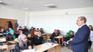 Yalçınkaya Öğrencilere Hizmetleri Nasıl Yapıldığını Anlattı