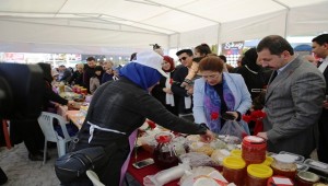 Kadın Emeği ve Doğal Ürün Pazarı Hizmete Açıldı
