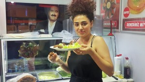 Tatlıses'in Kızı Koronavirüse Yakalandı