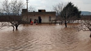 Urfa'da 6 Kişilik Aile Selde Mahsur Kaldı