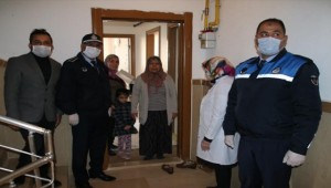 Urfa’da 65 Yaş Üstü Çınarlara Doğum Günü Sürprizi