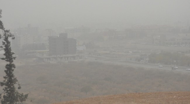 Suriye sınırında toz bulutu ( Video Haber )