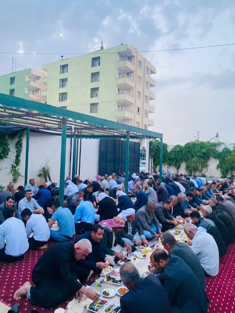 Abdulhakim Ayhan'ın iftar yemeğine İbrahim Özyavuz'da katıldı