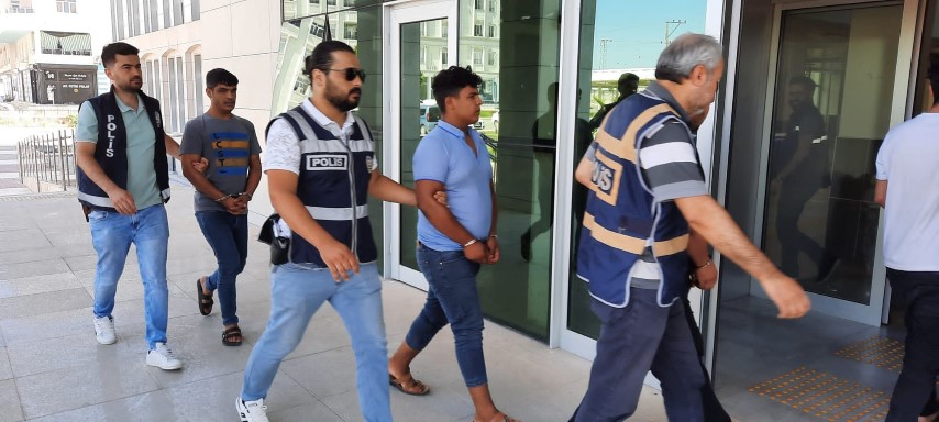 Şanlıurfa'da telefon dolandırıcılığı operasyonunda 4 tutuklama