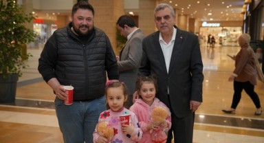 Beyazgül sahada adım atmadık yer bırakmıyor