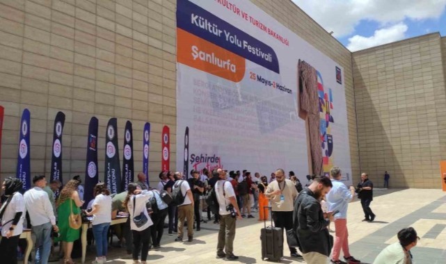 Şanlıurfa kültür yolu festivali tüm hiziyla devam ediyor