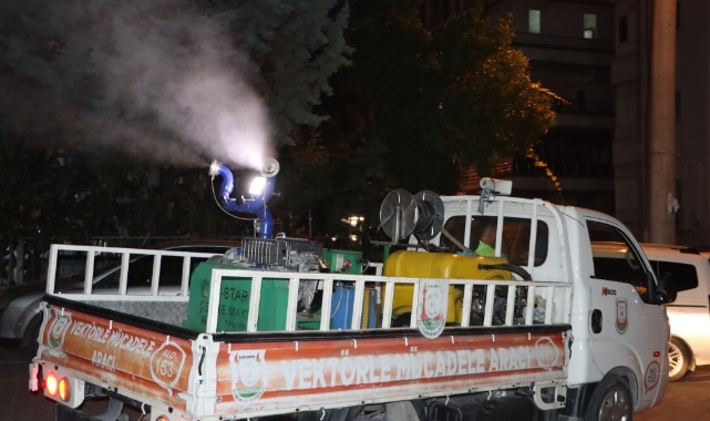 Büyükşehir, beyaz sinekle mücadele ediyor (video)