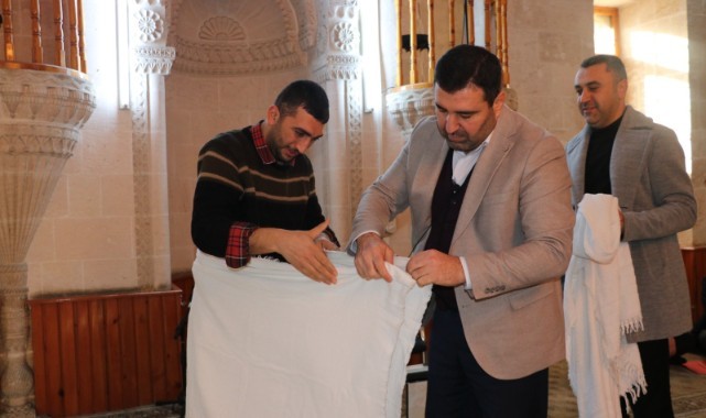 İlk defa özel turla umreye gidecek olan vatandaşlara seminer verildi