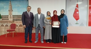 Şanlıurfa Haliliye’de Kur’an Kursu Öğrencileri Hafızlık İcazeti Aldı!