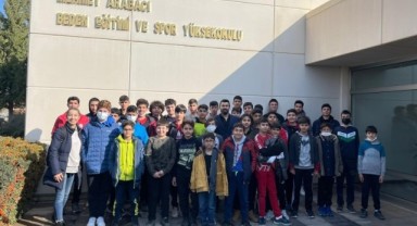 Harran Üniversitesi Voleybol Projesi Türkiye’de Model Oluyor!