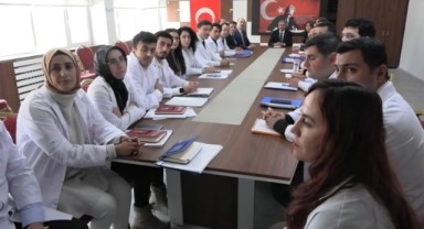 Vali Şıldak’tan Öğrencilere ve Öğretmenlere Ders Başı Mesajı!