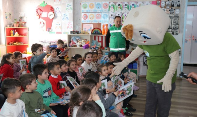 Haliliye’de Çocuklara Geri Dönüşüm Bilinci Aşılanıyor