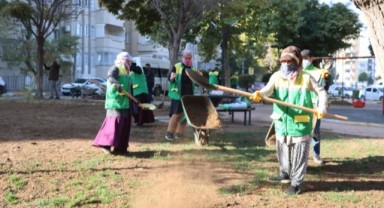 Karaköprü Belediyesi’nden Parklara Estetik Dokunuş!