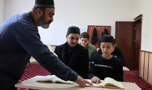 Şanlıurfa’da Farklı Ülkelerden Gelen Öğrenciler İçin Özel Eğitim!