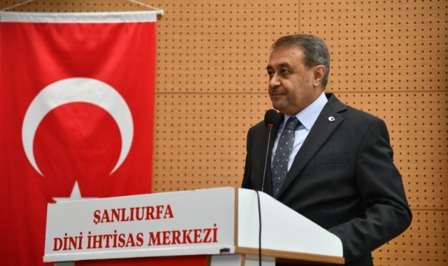 Diyanet Akademisi Mezuniyet Töreni: Vali Şıldak’tan Genç Görevlilere Önemli Tavsiyeler!